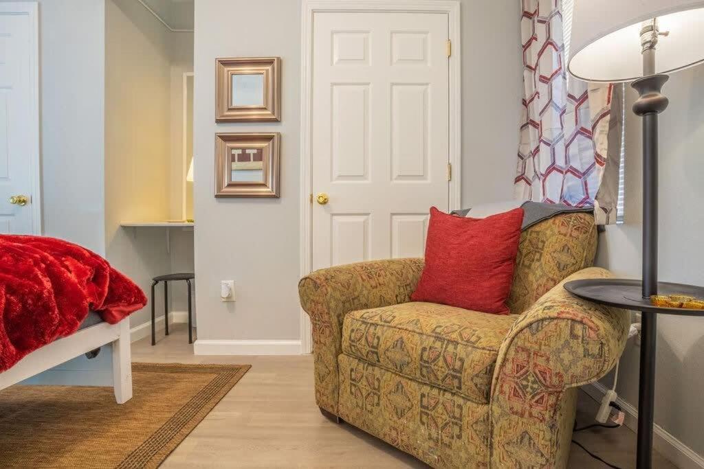 Sasquatch Lodge E Sleeps 13 جاتلينبرج المظهر الخارجي الصورة