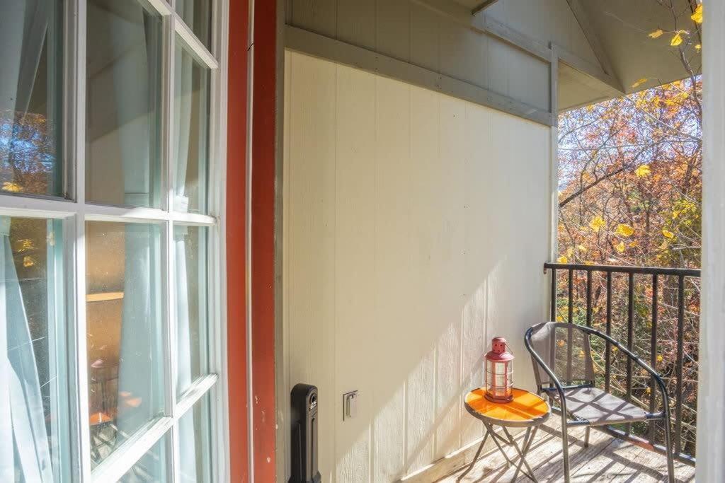 Sasquatch Lodge E Sleeps 13 جاتلينبرج المظهر الخارجي الصورة