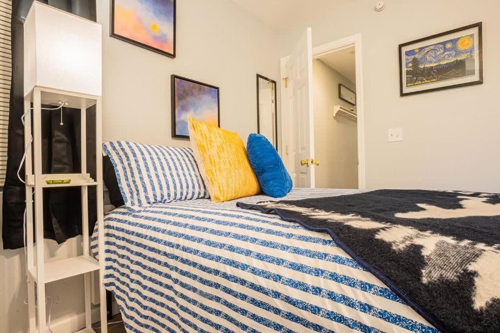 Sasquatch Lodge E Sleeps 13 جاتلينبرج المظهر الخارجي الصورة